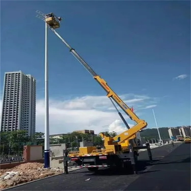 崇礼县维修路灯的曲臂升降车出租