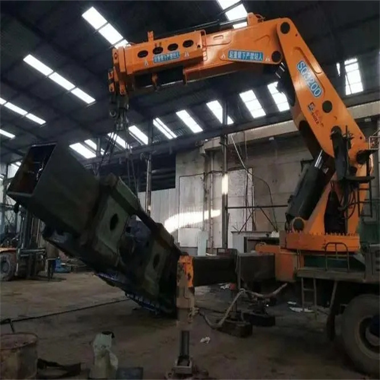 崇礼县130吨折臂吊车出租吊机租赁附近电话